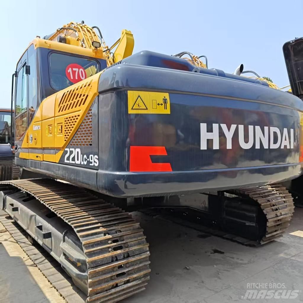 Hyundai 220lc-9s Raupenbagger