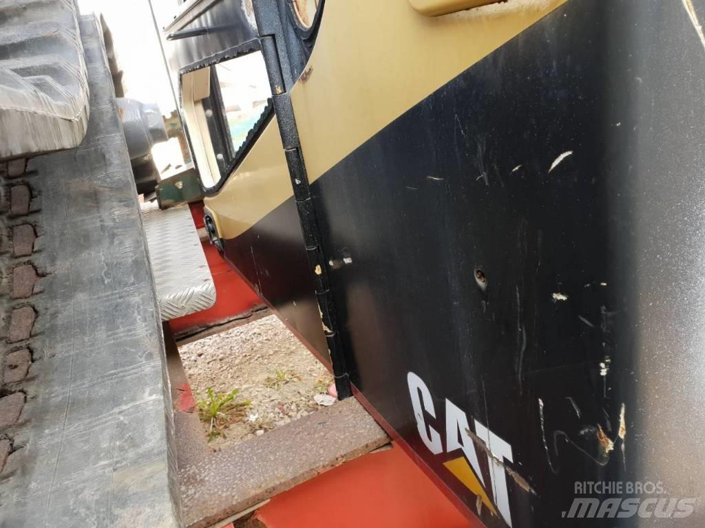 CAT 320B ali 320 Kabinen