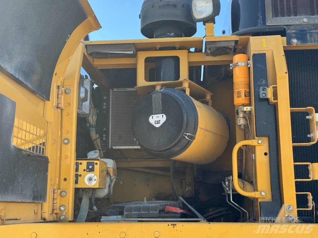 CAT 330 D L Raupenbagger