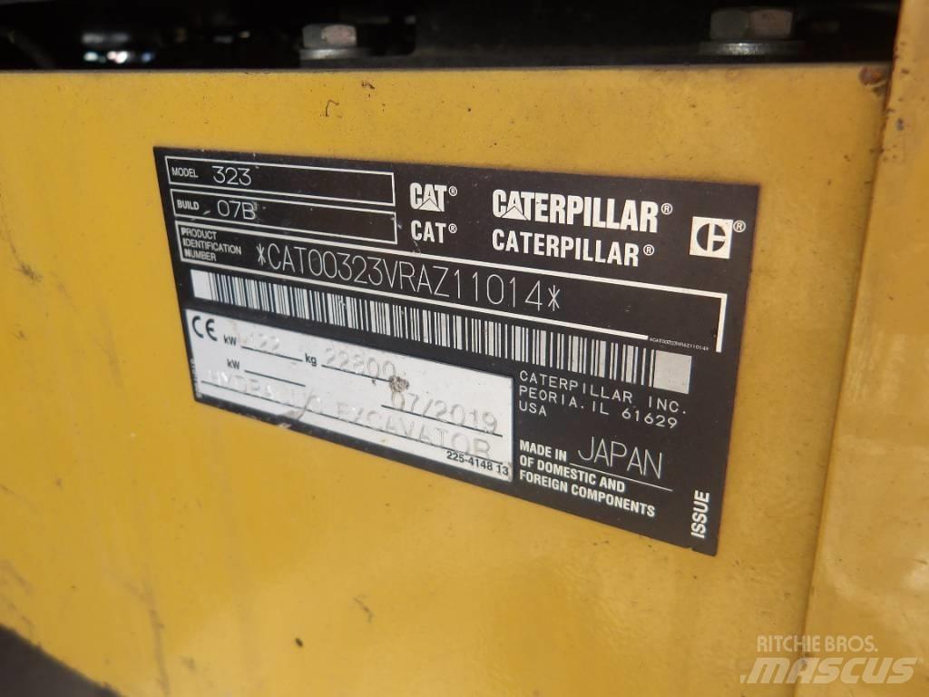 CAT 323 Raupenbagger