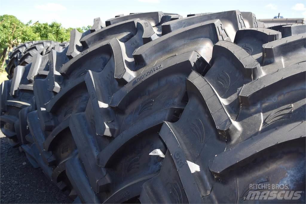  650/65R42 *GRI* Reifen