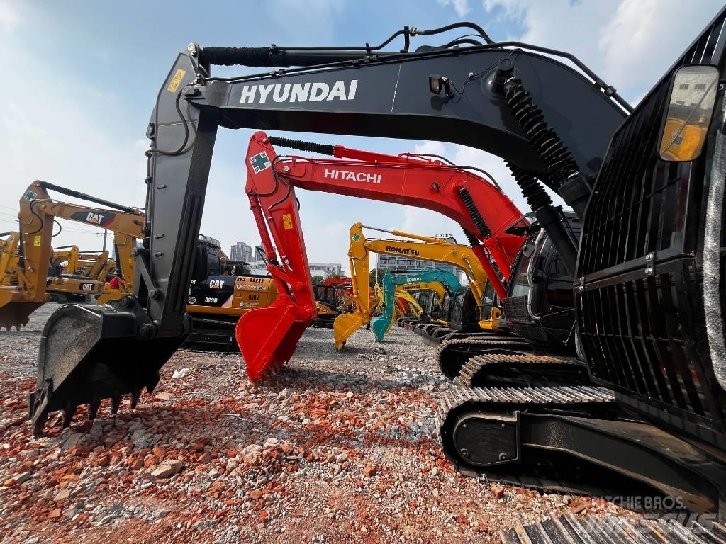 Hyundai HX 220 Raupenbagger