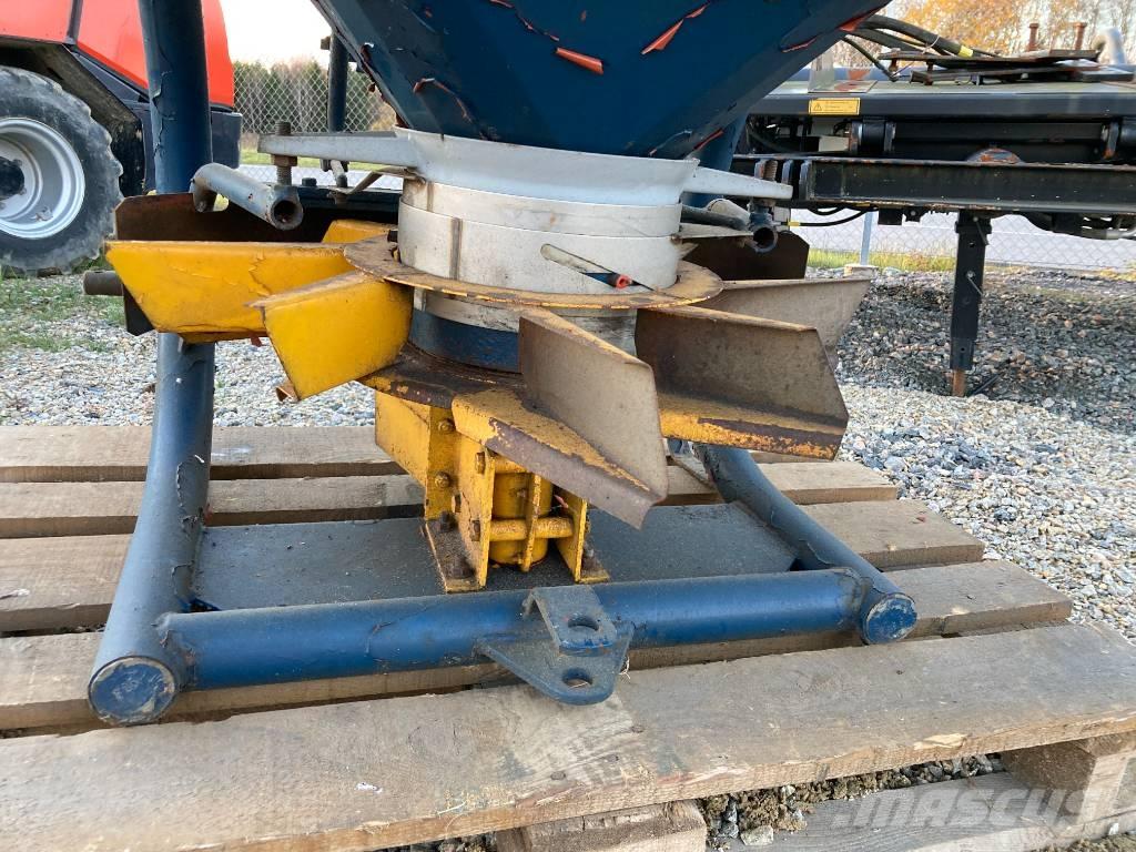 Bogballe B700 Mineraldüngerstreuer