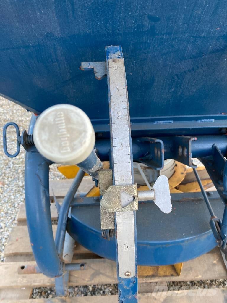 Bogballe B700 Mineraldüngerstreuer