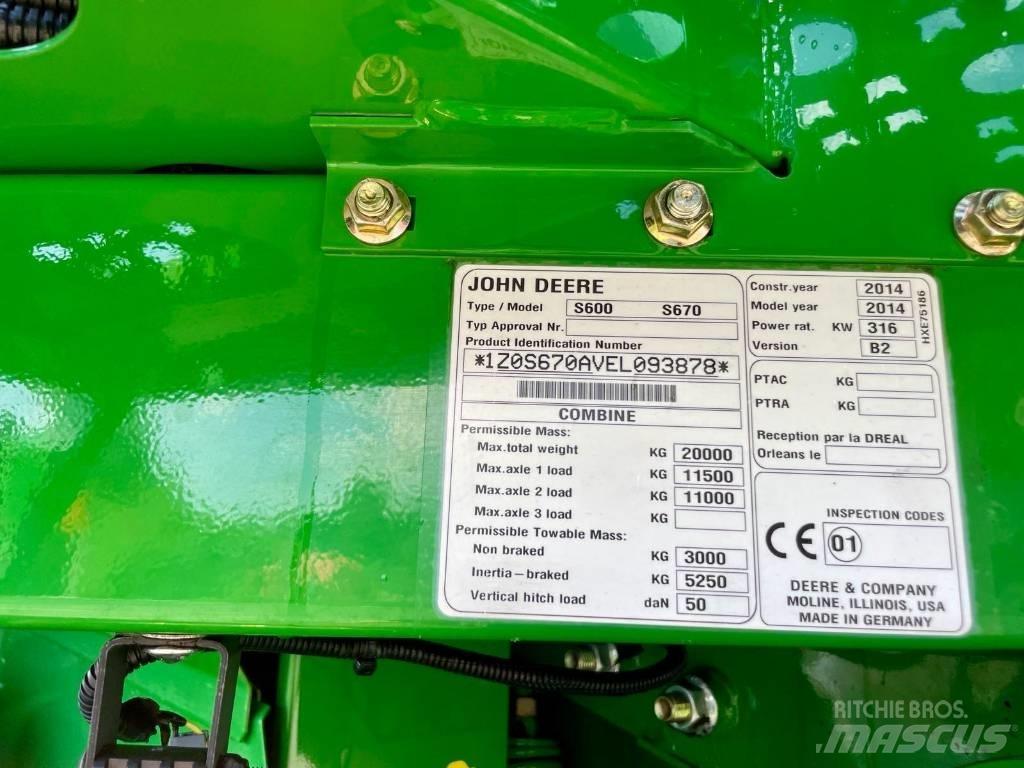 John Deere S 670 i Mähdrescher