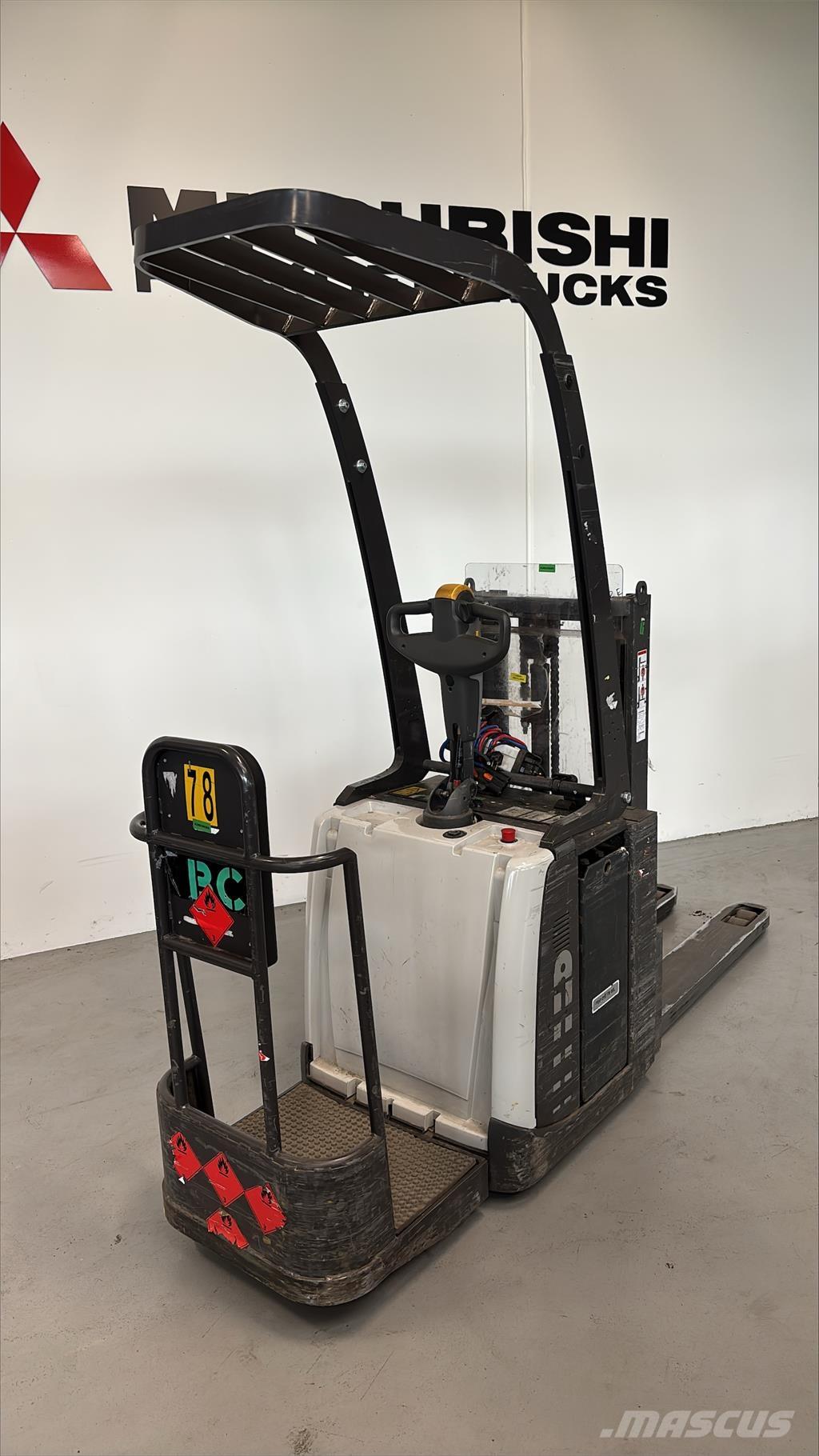Atlet PDP200 Elektro Plattformwagen