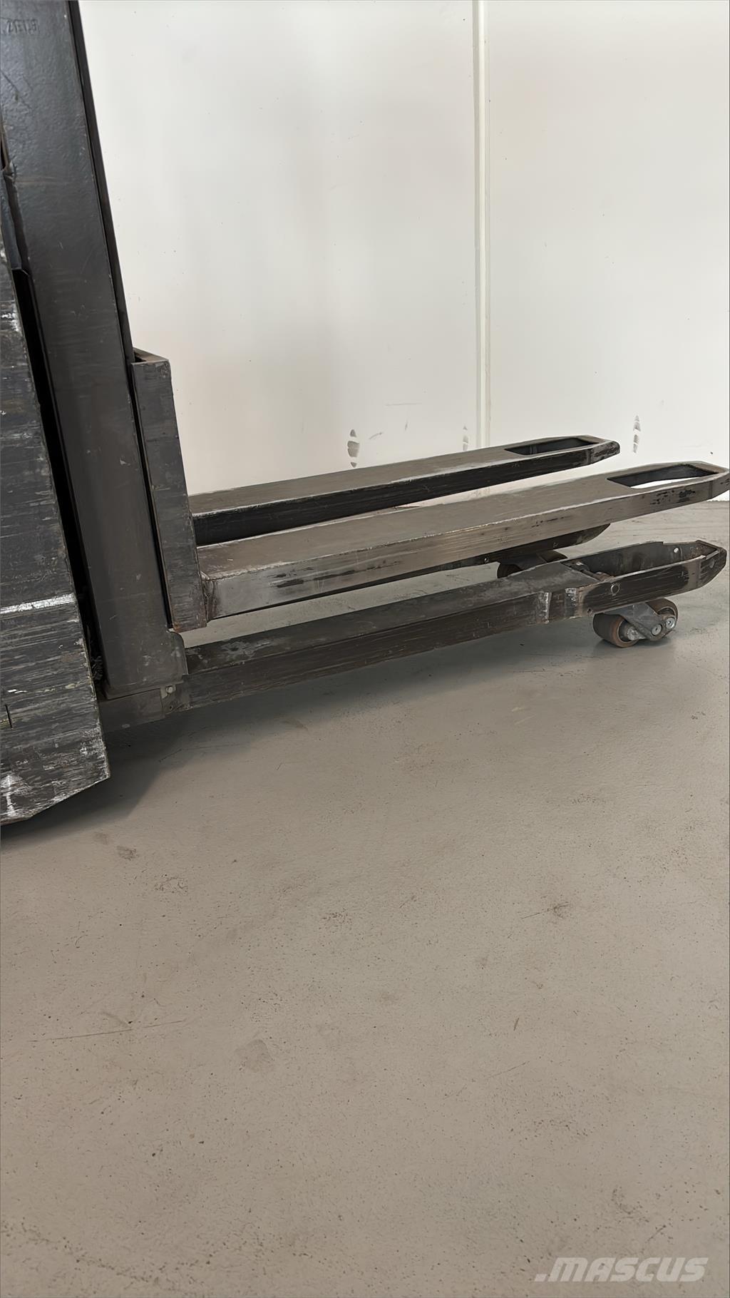 Atlet PDP200 Elektro Plattformwagen