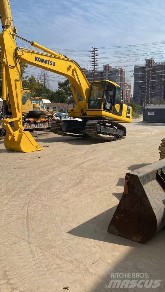 Komatsu PC 200-7 Raupenbagger