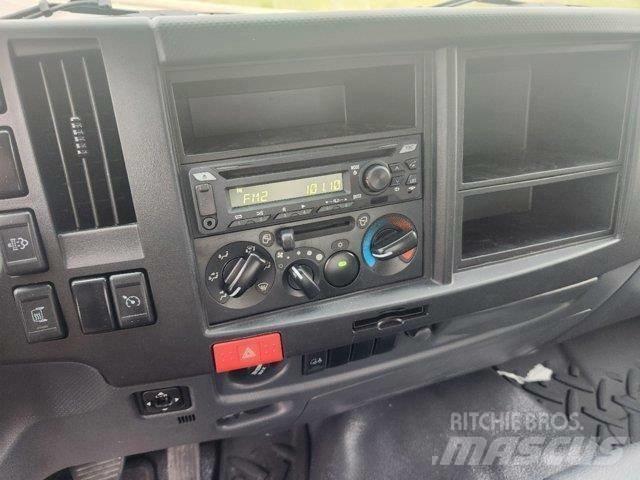 Isuzu FTR Kofferaufbau