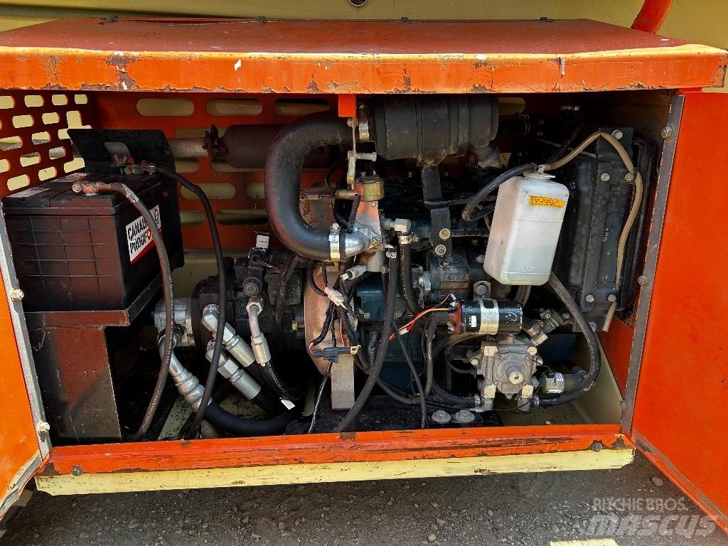 JLG 260 MRT Scheren-Arbeitsbühnen
