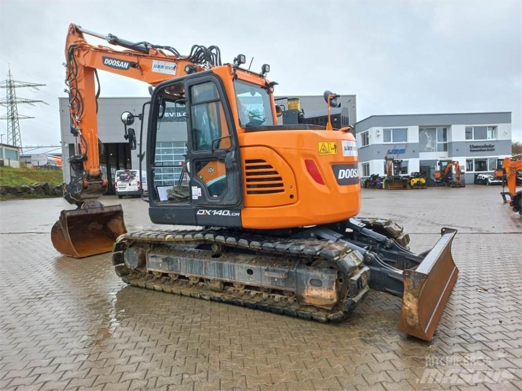 Develon DX140LCR-5 Raupenbagger