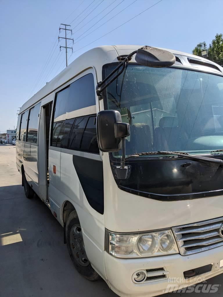 Toyota Coaster Bus Minibusse
