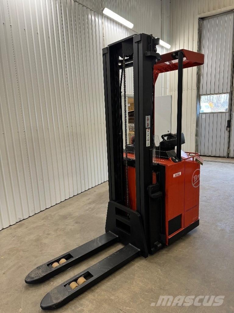 Toyota SSE160 Zelfrijdende stapelaars