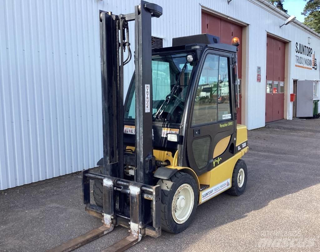 Yale GDP30VX Diesel heftrucks