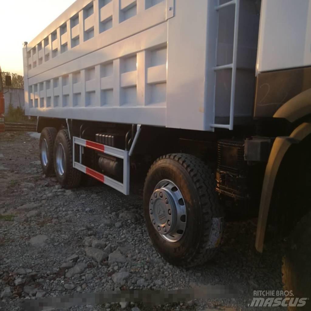 Howo 371 8x4 Kipper