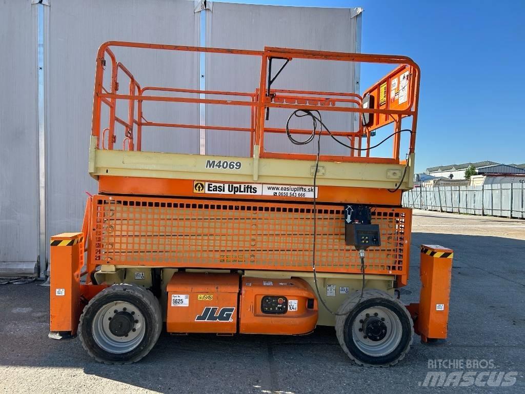 JLG 4069 Scheren-Arbeitsbühnen