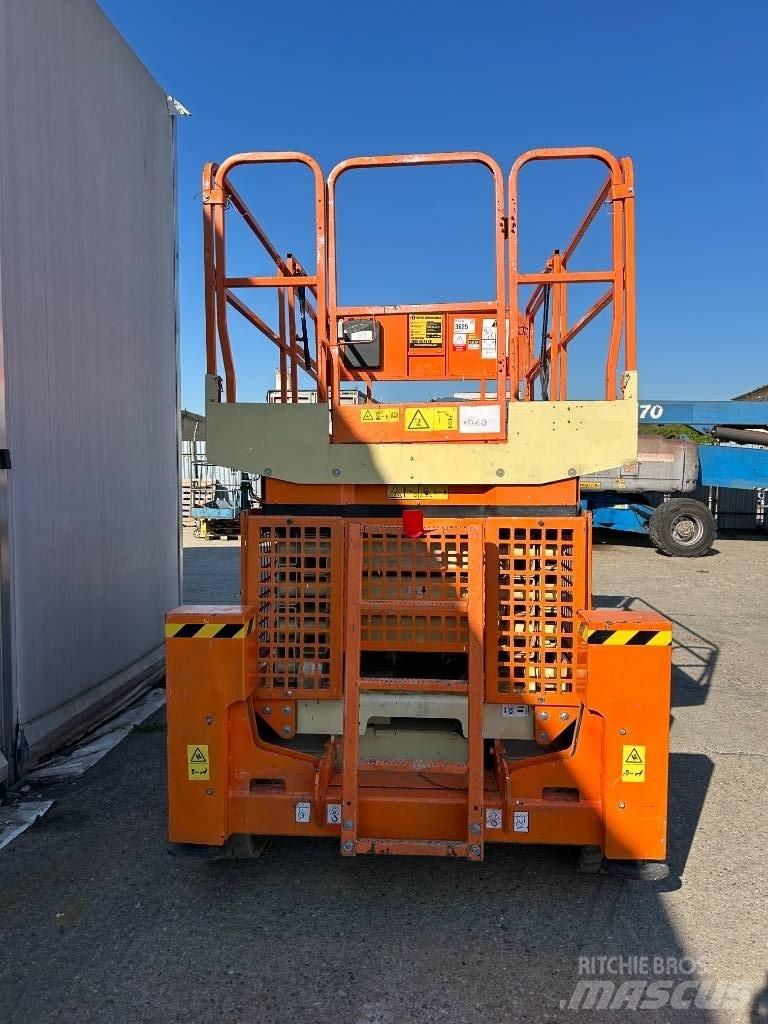 JLG 4069 Scheren-Arbeitsbühnen