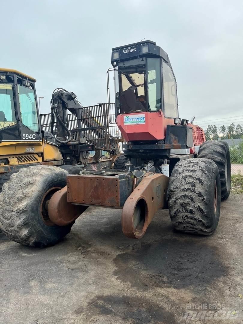 Valmet 921 Harvester