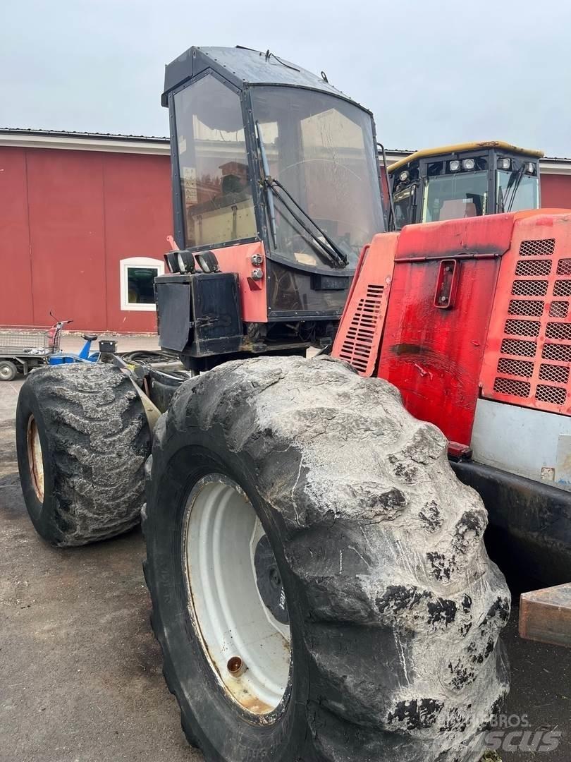 Valmet 921 Harvester