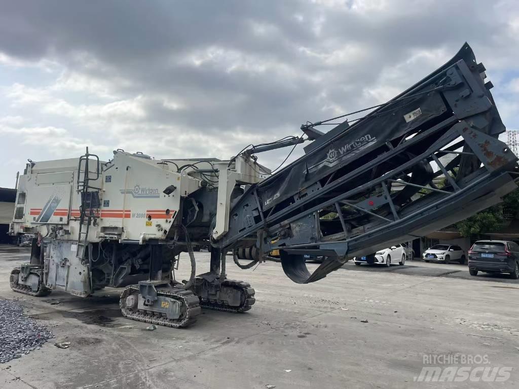 Wirtgen W2000 Asphaltfräsen