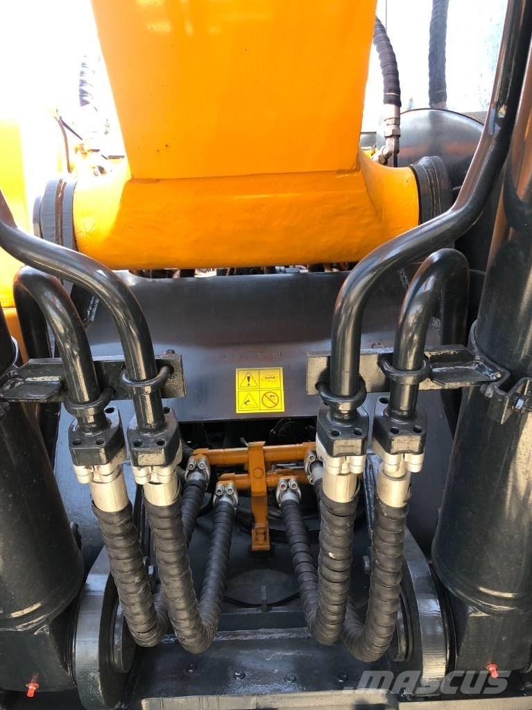 Hyundai R220LC-9S Raupenbagger