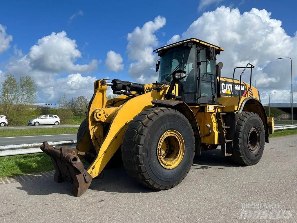 CAT 966M XE Radlader