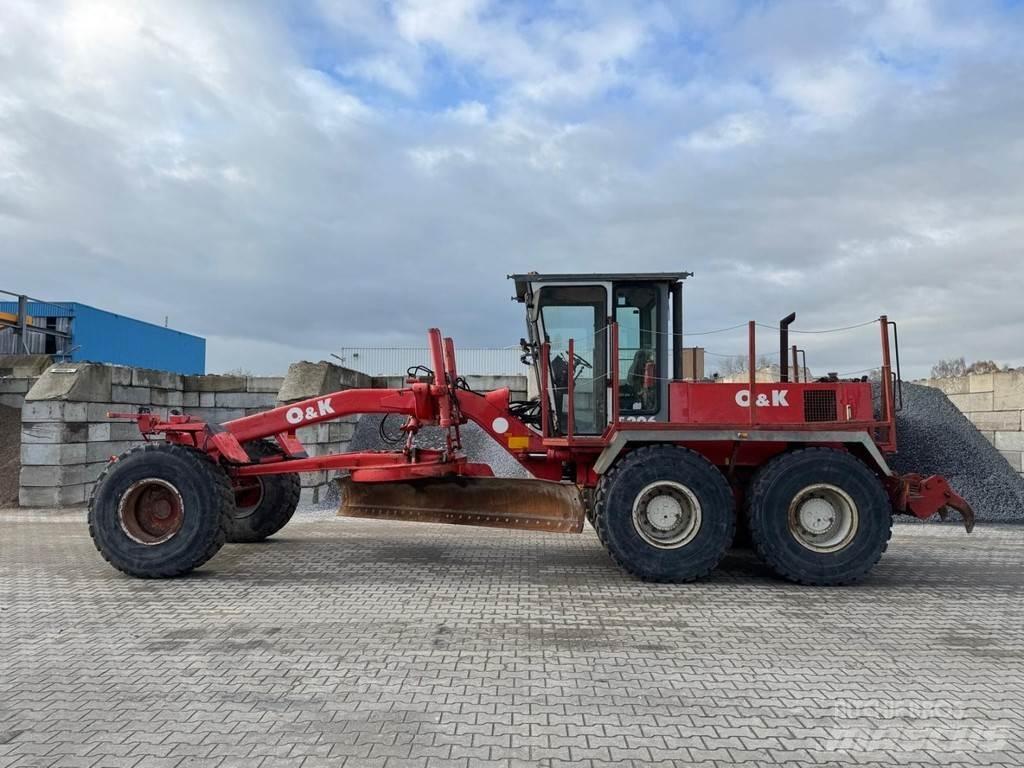 O&K F206 Grader