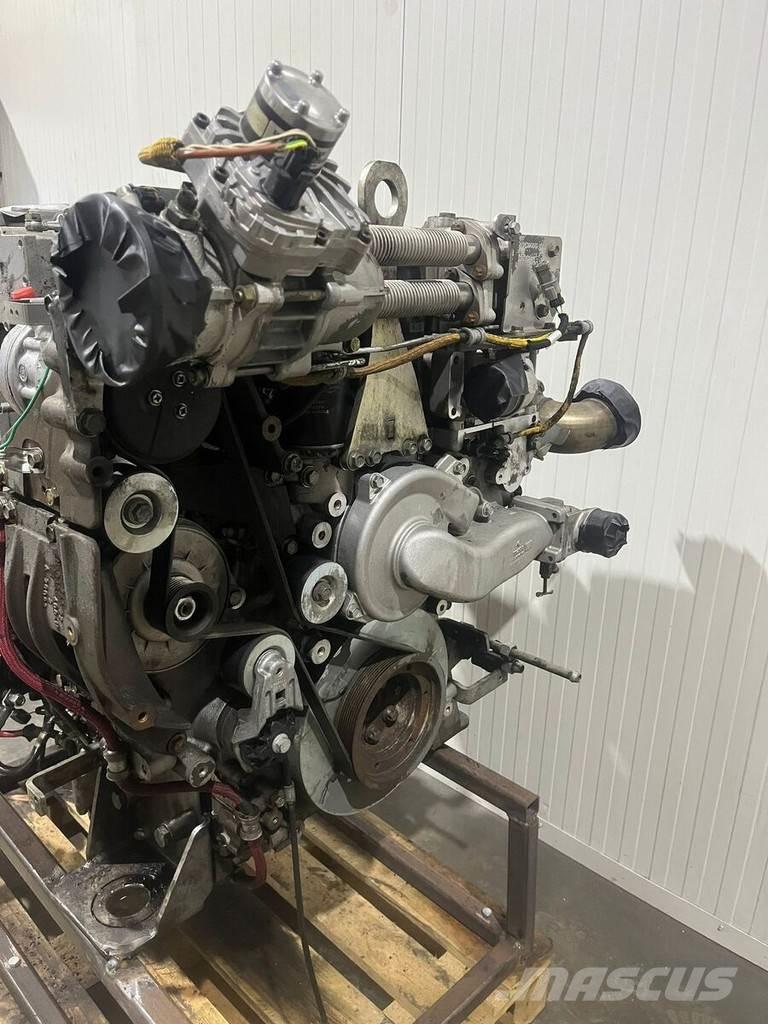 Liebherr D934 A7 Motoren