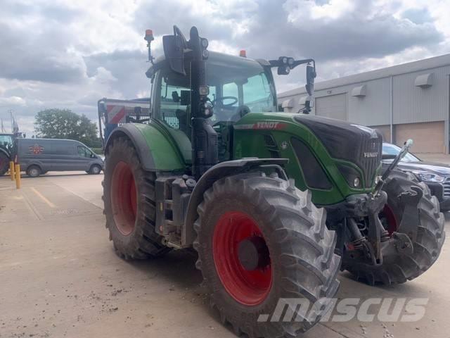 Fendt 720 Vario Traktoren