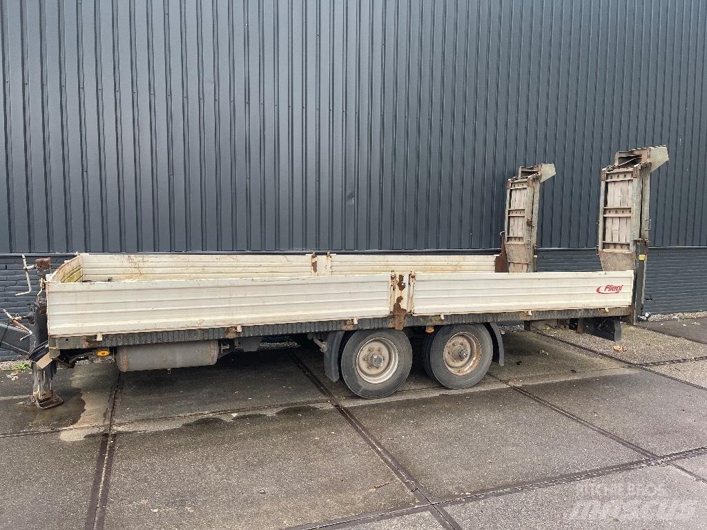 Fliegel 8 ton Maschinetransporter