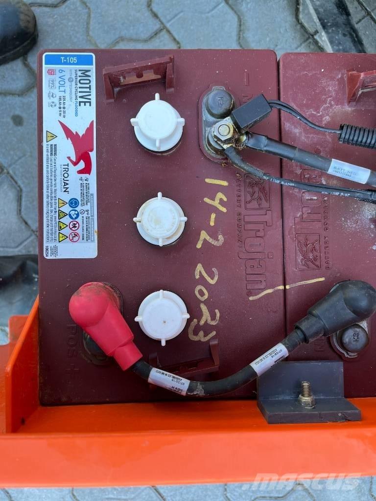 JLG 1230 ES Personenaufzüge