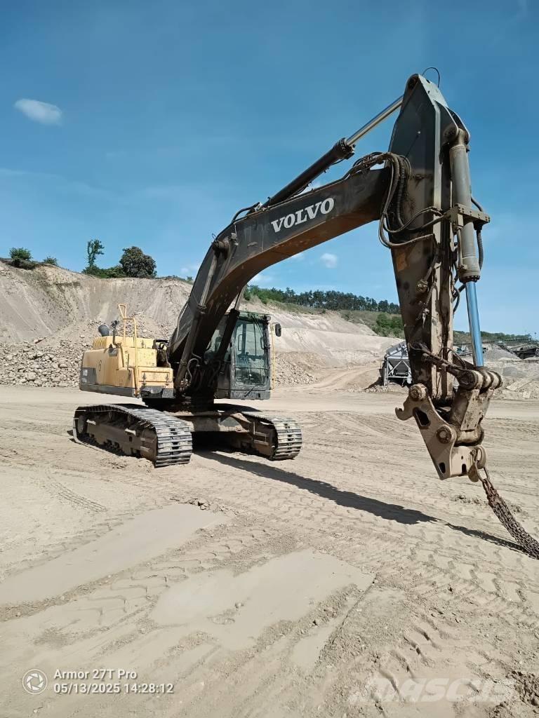 Volvo EC 300 D N L Raupenbagger
