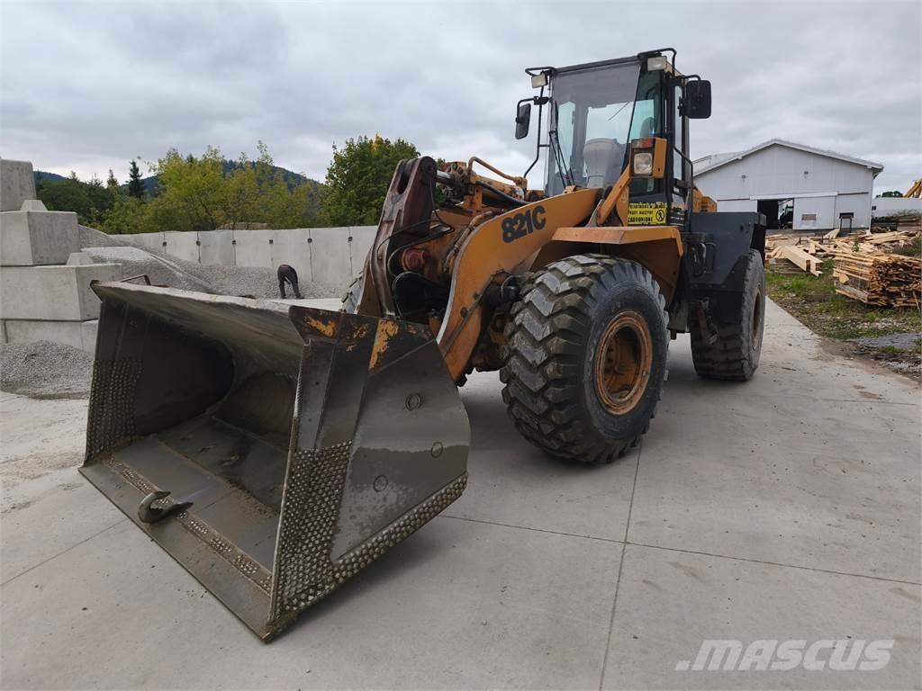 CASE 821C Sonstige Baumaschinen