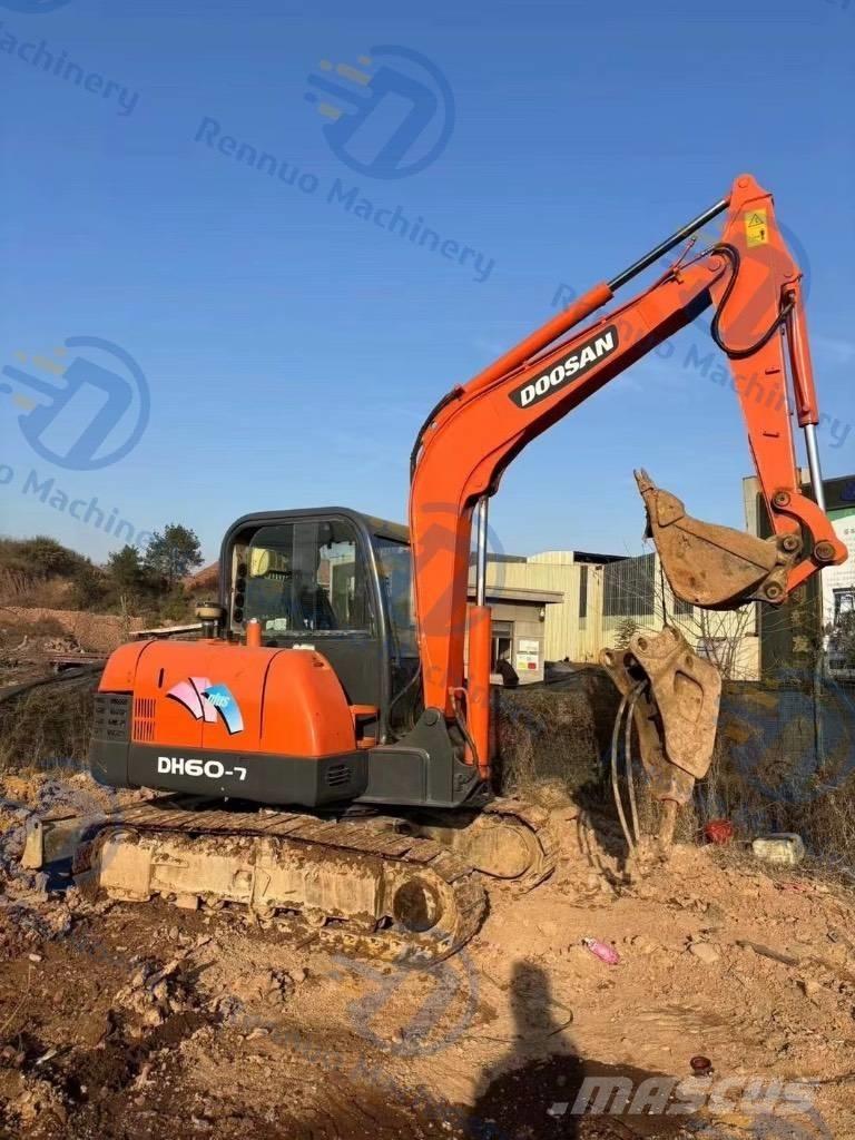 Doosan DH 60 Raupenbagger