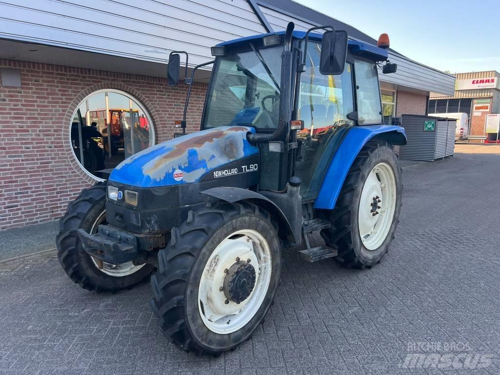 New Holland TL 90 Traktoren