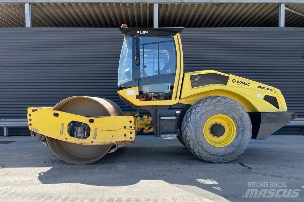 Bomag BW 213 D-5 Walzenzüge