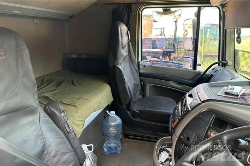 DAF FX Andere Fahrzeuge