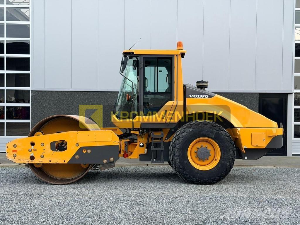 Volvo SD 135 B Vibrationsgeräte