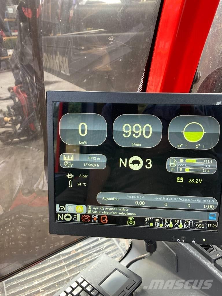 Komatsu 931 Harvester