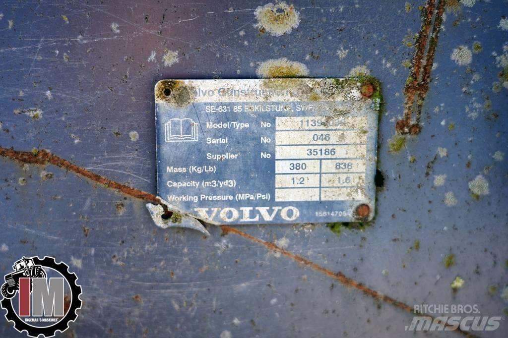 Volvo L30 Skopa Schaufeln