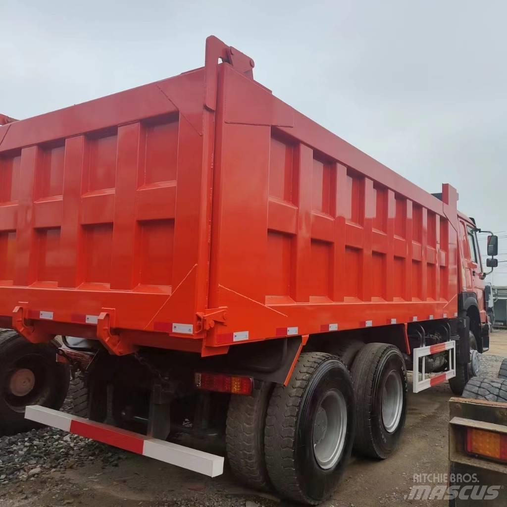 Howo 371 8x4 Kipper