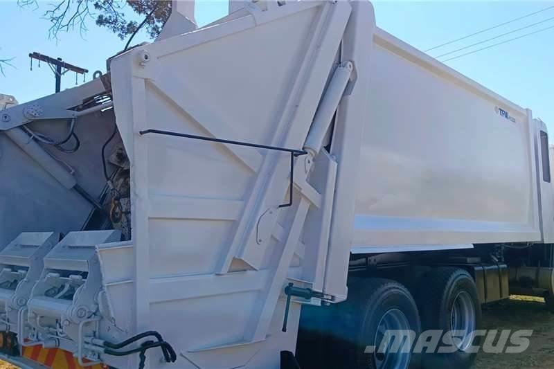 UD Quon 26-370 Andere Fahrzeuge