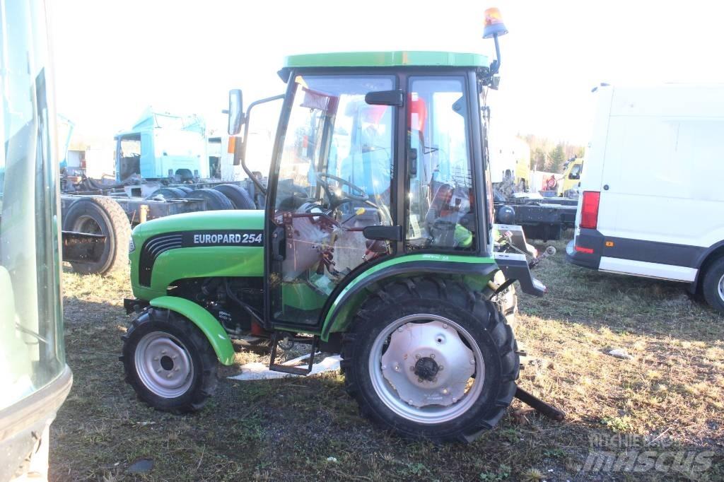 Foton TE Traktoren