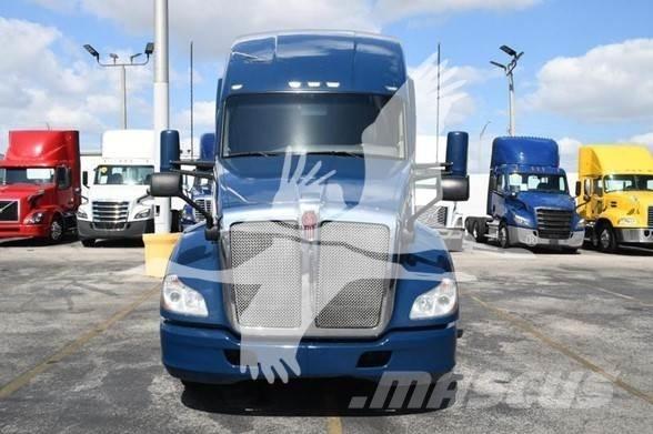 Kenworth T680 Sattelzugmaschinen