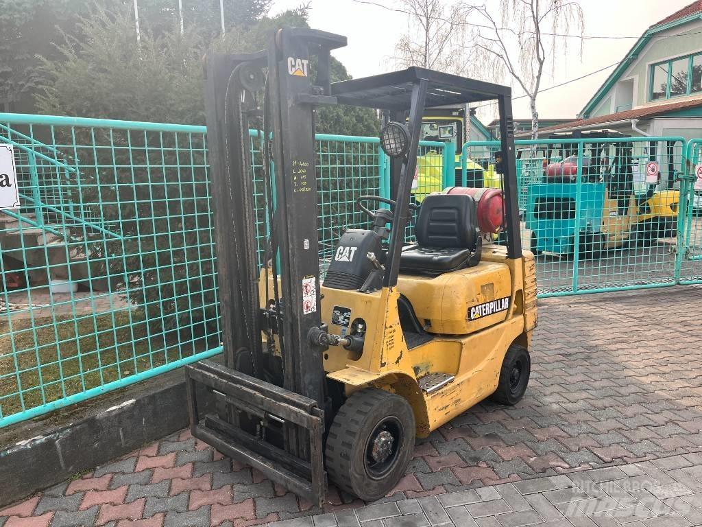 CAT GP 15 AC V-4100 LPG heftrucks