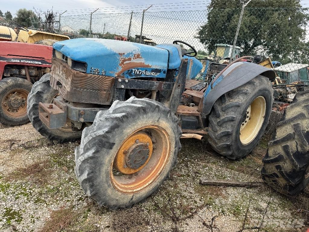 New Holland TN 75 Traktoren