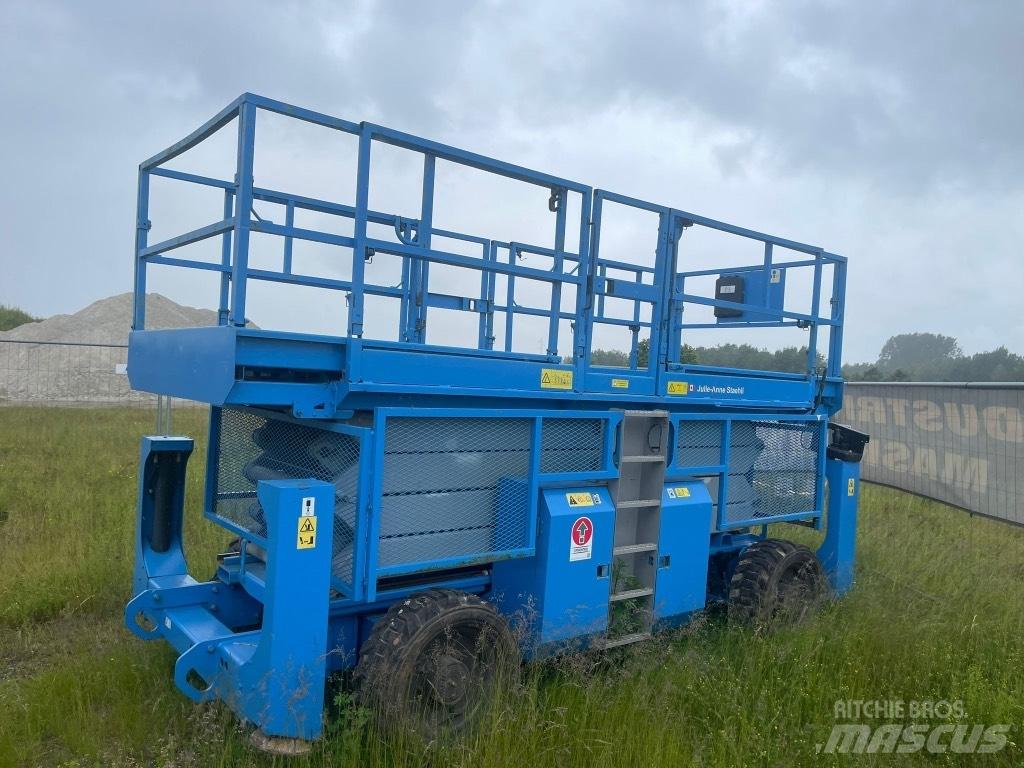 Genie GS 4390 RT Scheren-Arbeitsbühnen