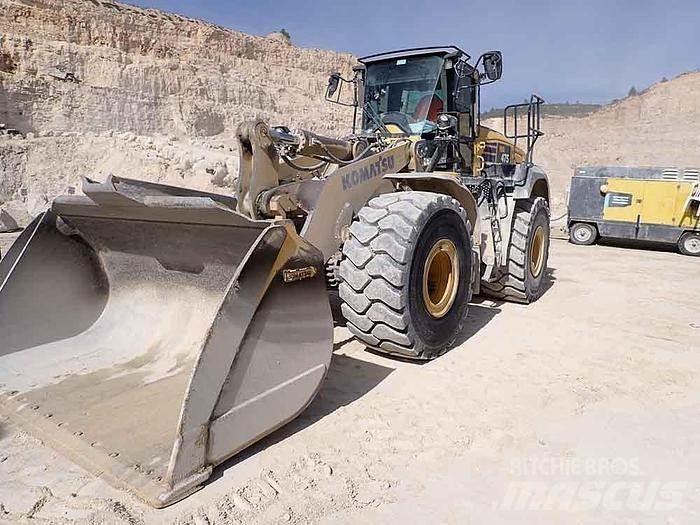 Komatsu WA475-10 Radlader