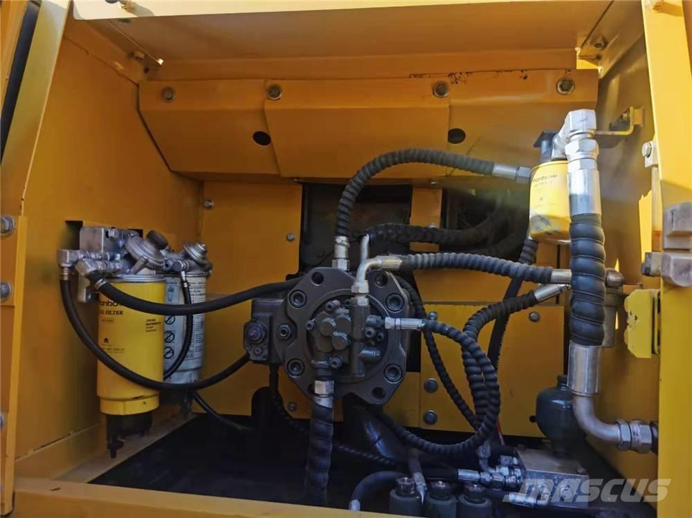 Volvo EC210D Raupenbagger