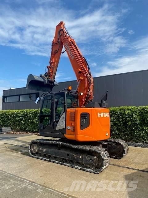 Hitachi 135 US-6 Raupenbagger
